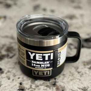 Yeti Rambler 14oz Stackable Mug with Magslider Lid NWT Black